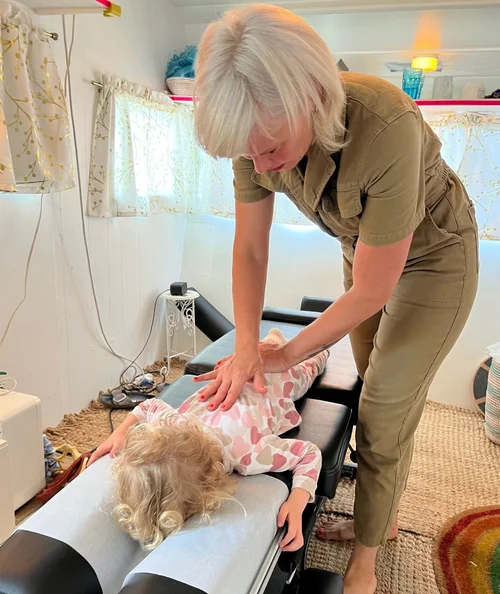 kid's chiropractic adjustment